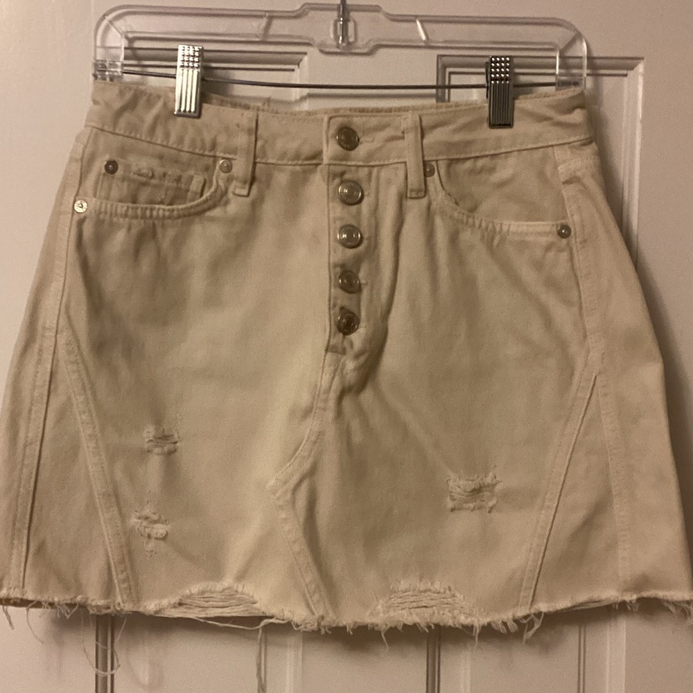 We the Free Cream Denim Distressed Button-Up Mini Skirt Waist 28